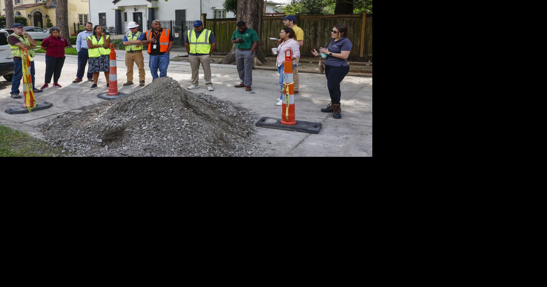 Photos City officials meet with MarlyvilleFontainebleau road work