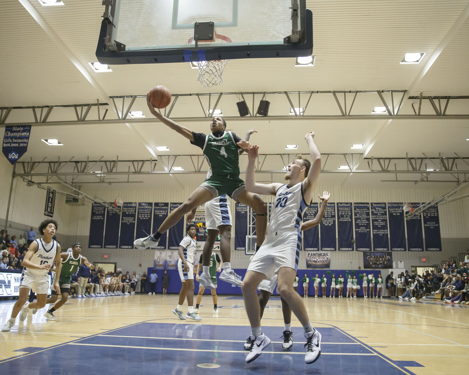 Mike Parlow’s 19-Point Heroics Propel Slidell to Victory Over Northshore