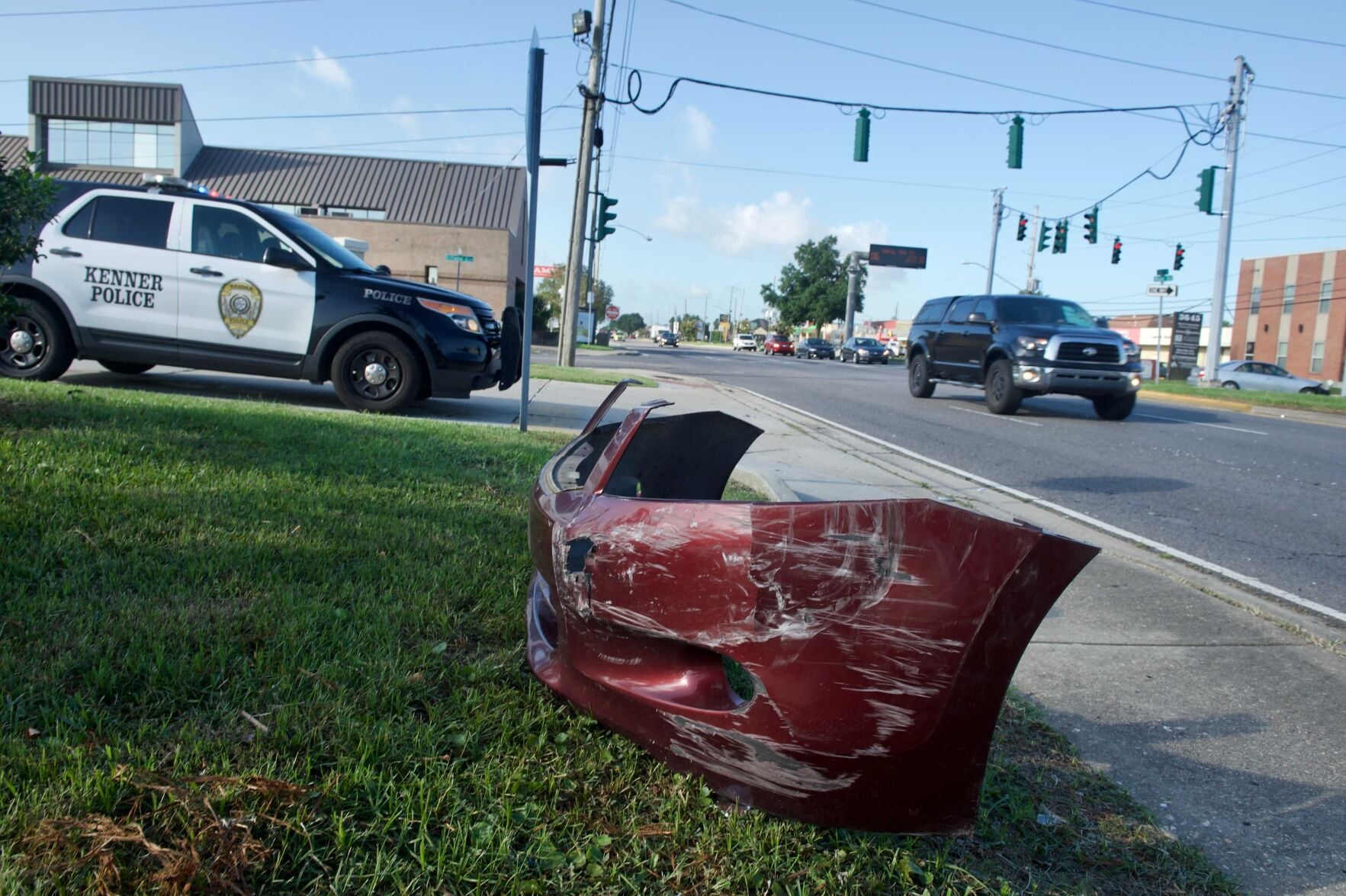 New Orleans police chase carjacking suspect into Kenner; chase ends in ...