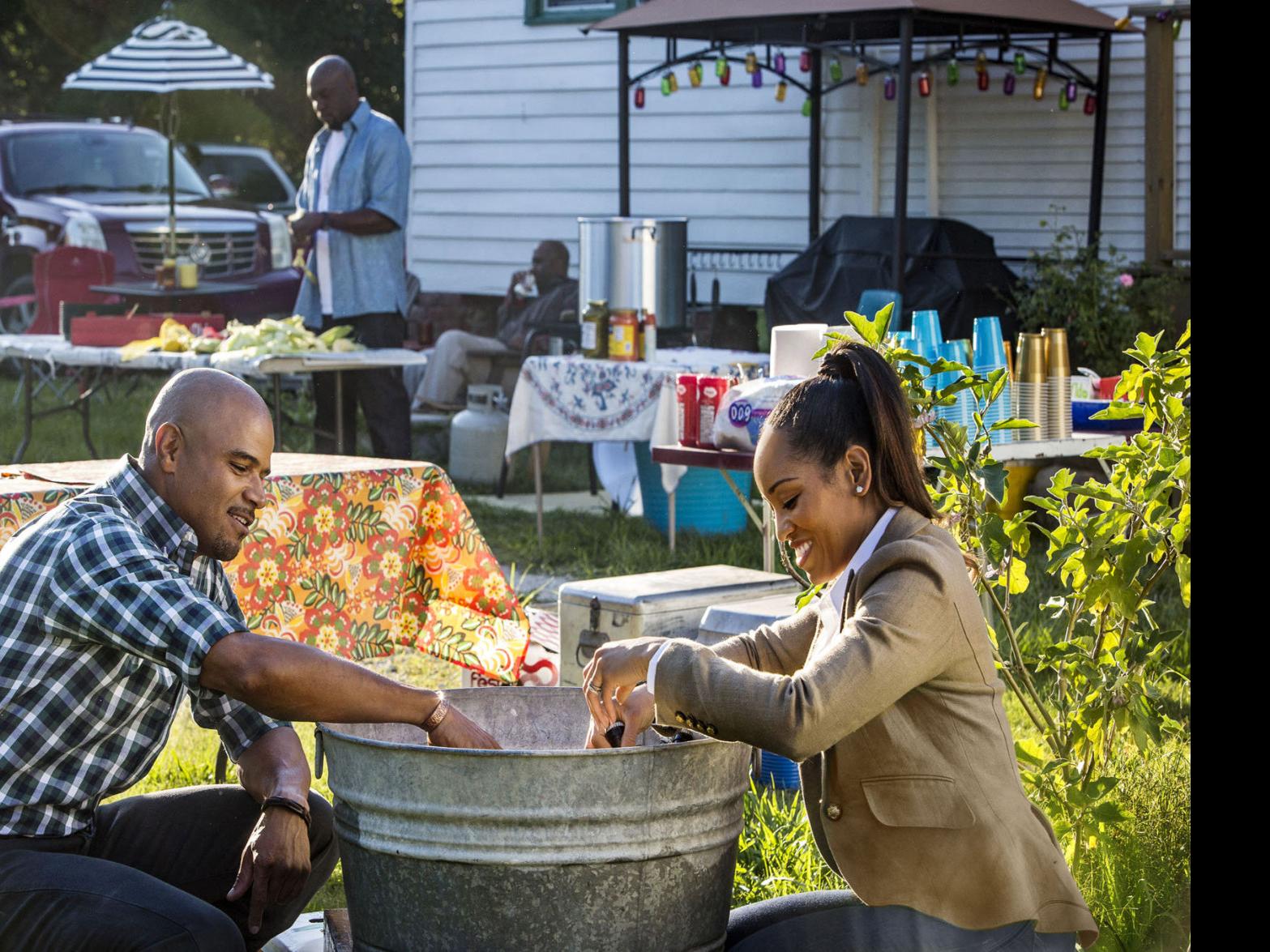 Queen Sugar Lands On Dvd Just In Time For Season 2 Debut Movies Tv Nola Com Nova receives surprising news about her late father. queen sugar lands on dvd just in time