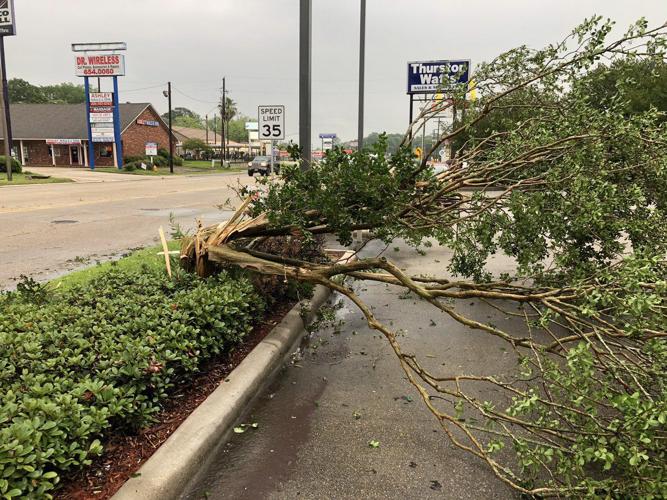 2 dead in Louisiana as severe storms rip through the South; see photos ...