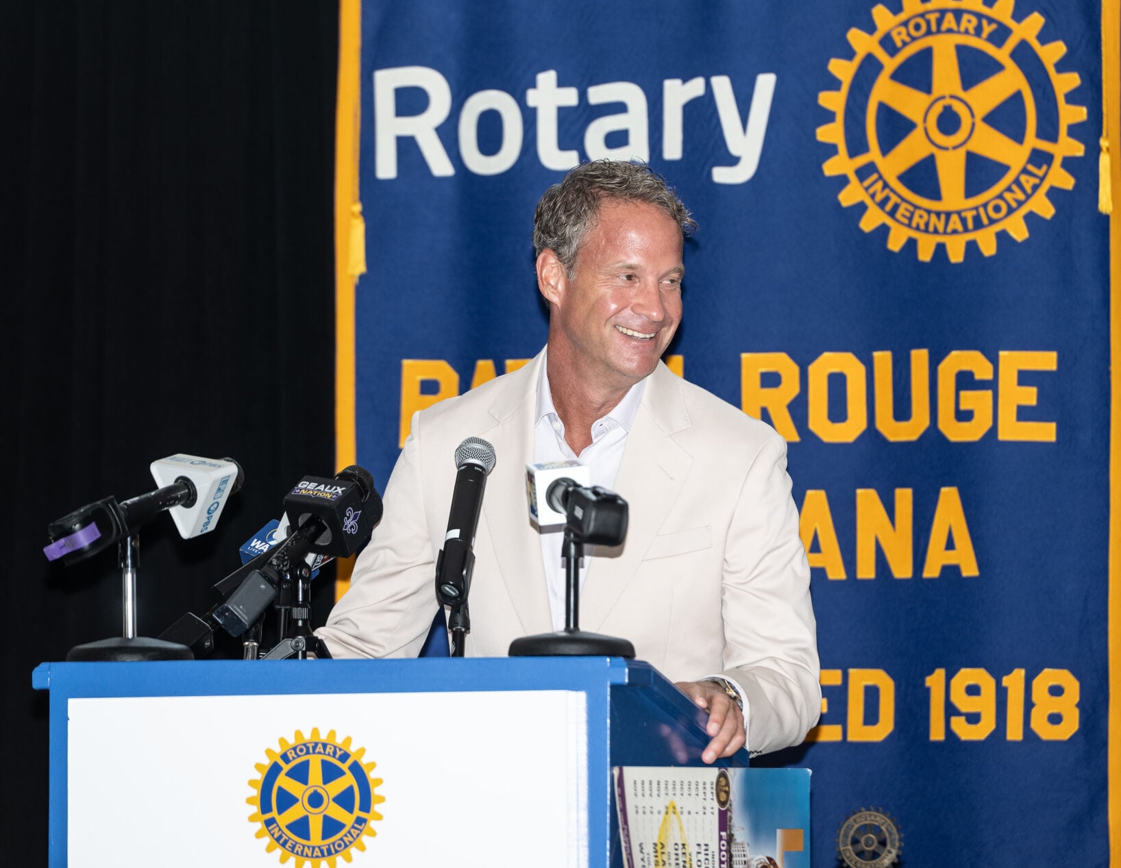 nola.com - Koki Riley - LSU changes up coaches' radio show venue heading into Lane Kiffin's first season