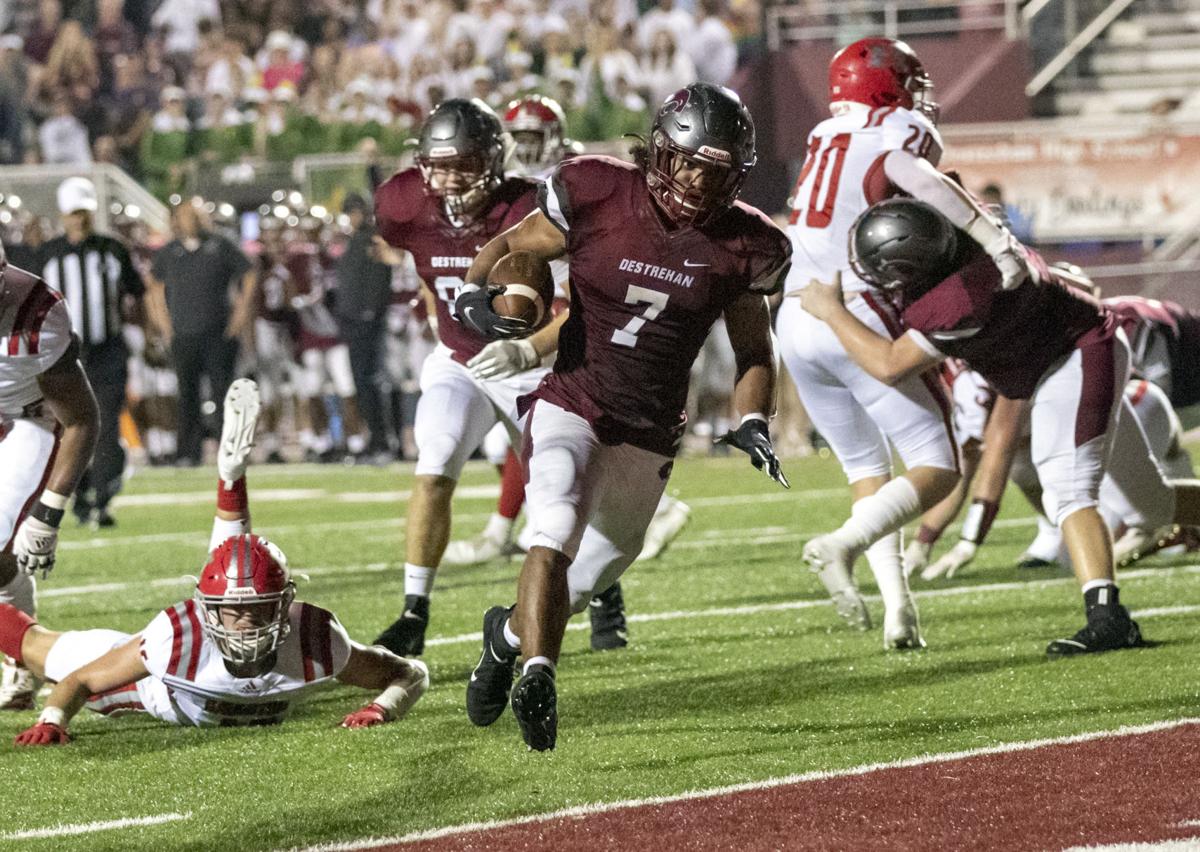 Destrehan wins emotional Class 5A semifinal against Haughton 2717