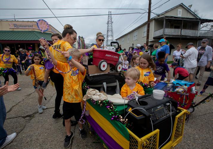 The Krewe de Paws of Olde Town Slidell parade 2019 Entertainment/Life