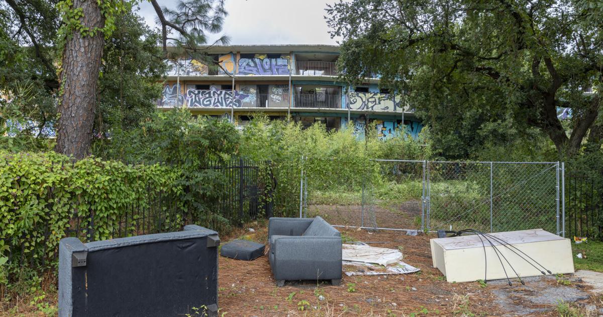 New Orleans said it would demolish DeGaulle Manor. Over a year later, little has been done.