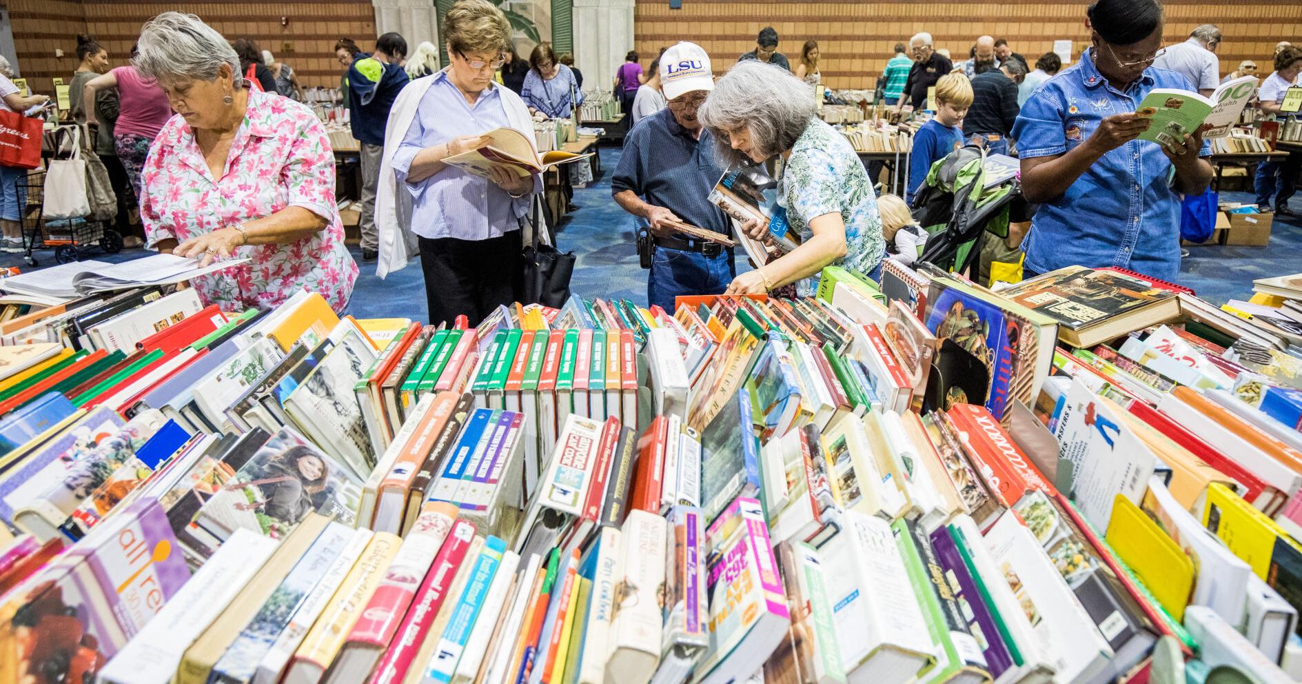 Big book sale -- with small prices -- helps Jeff libraries | Entertainment/Life - Vimarsana News