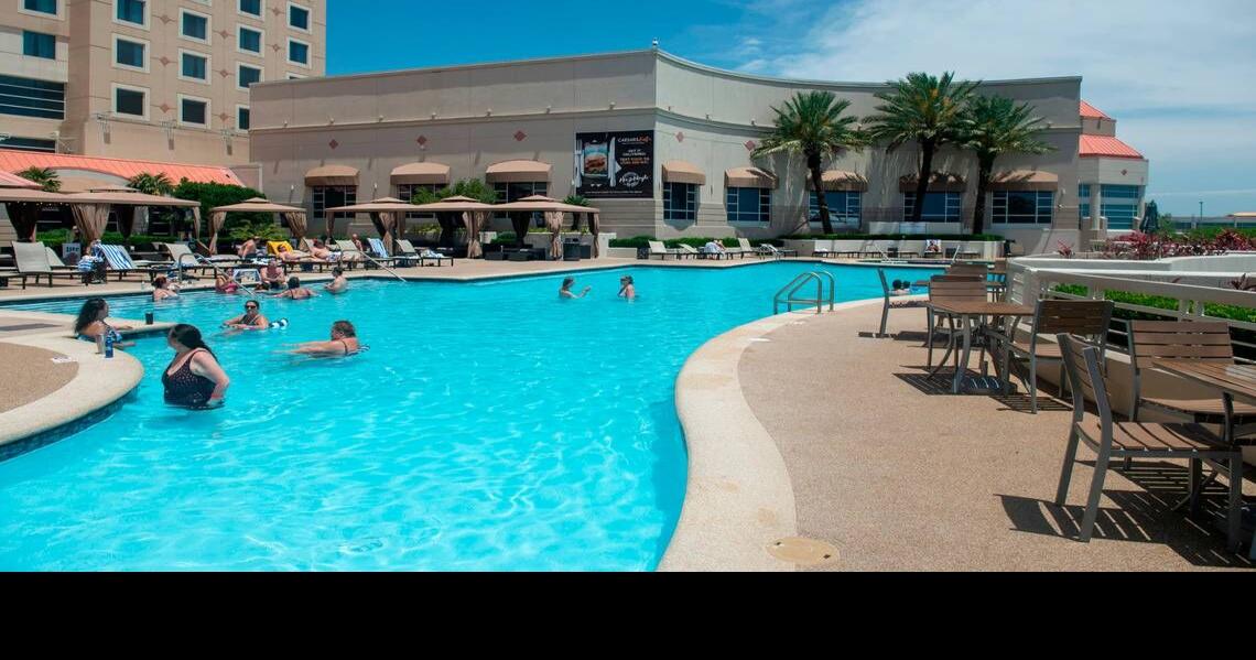 Pools at Biloxi hotel casinos are open to the public.  See list.  |  Entertainment/Life