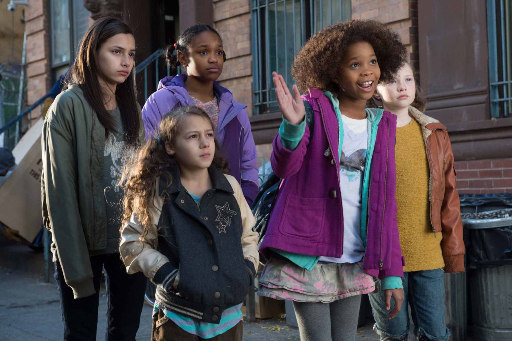Annie Movie Review Quvenzhane Wallis Shines In Sweet But Flawed annie-movie-review-quvenzhane-wallis-shines-in-sweet-but-flawed