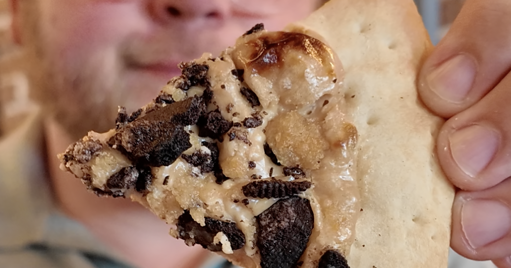 I tried a nostalgic dessert at this Mississippi Gulf Coast pizzeria flying under the radar