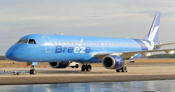 Breeze Airways lost our bags, and we can't reach anyone at the airline