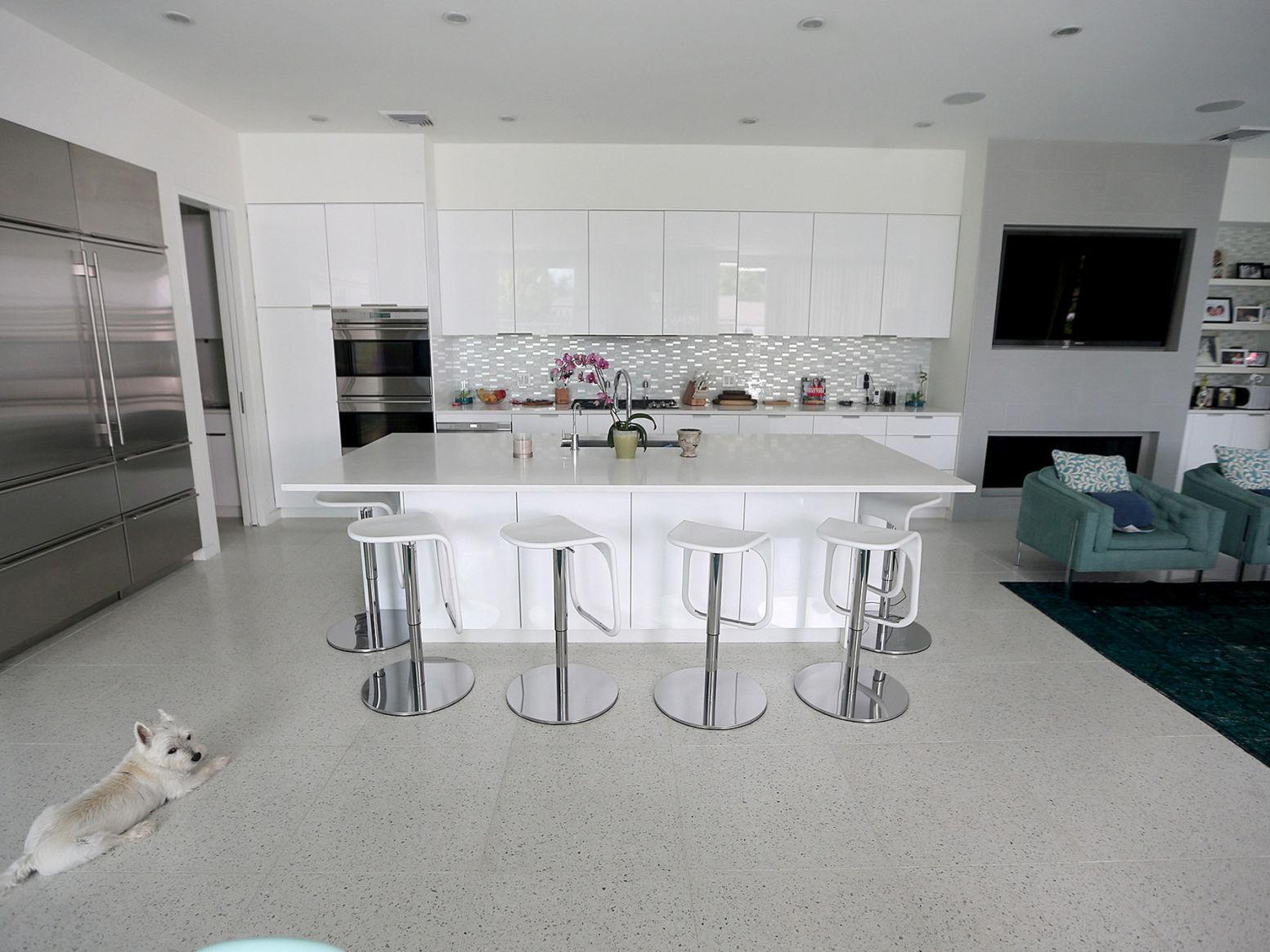 All White Kitchens Beautiful All White Kitchens Beautiful