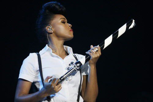 Essence Festival turns 22: See photos, video through the years | Music ...