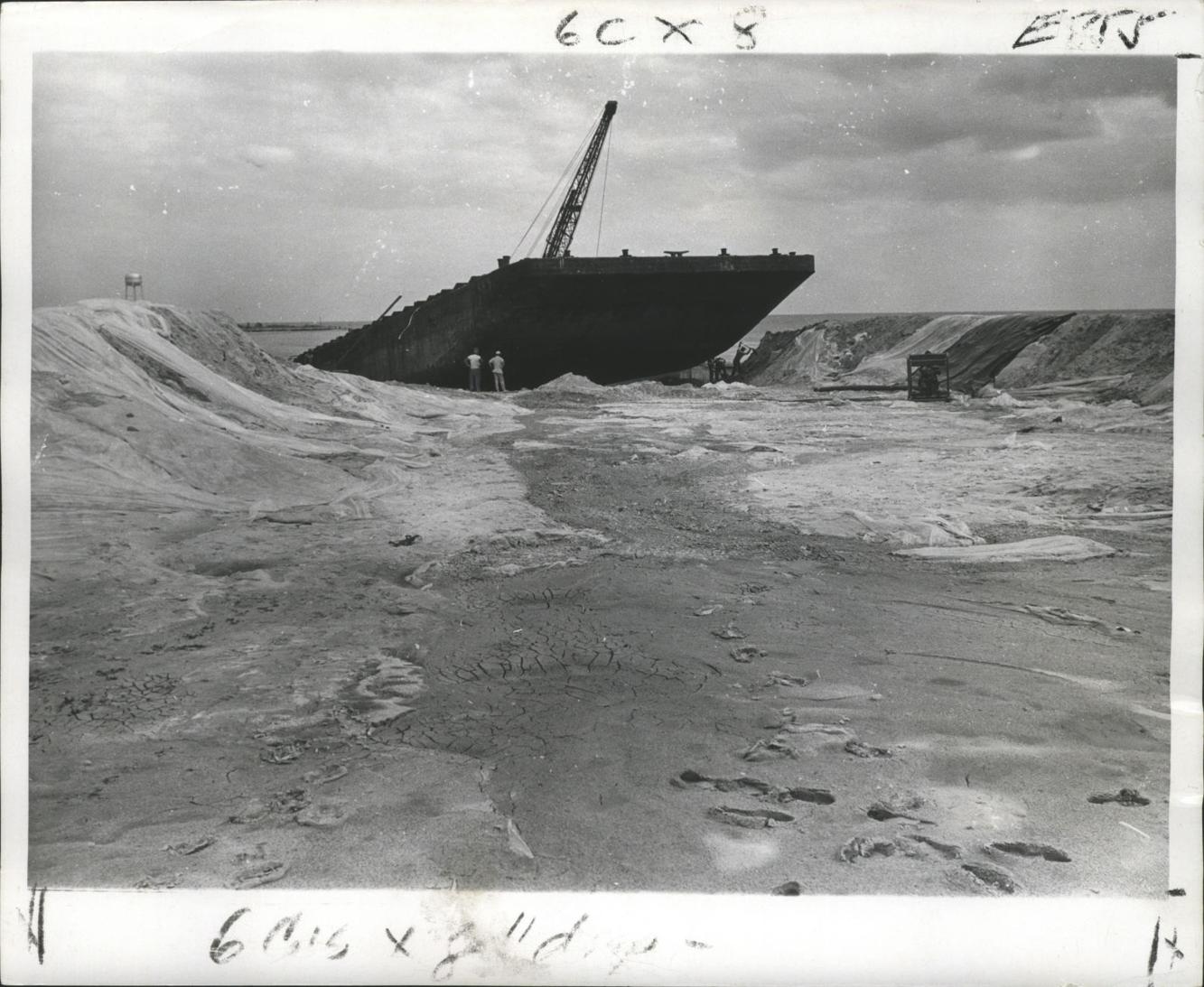 See vintage photos of Hurricane Camille from 1969 Photos