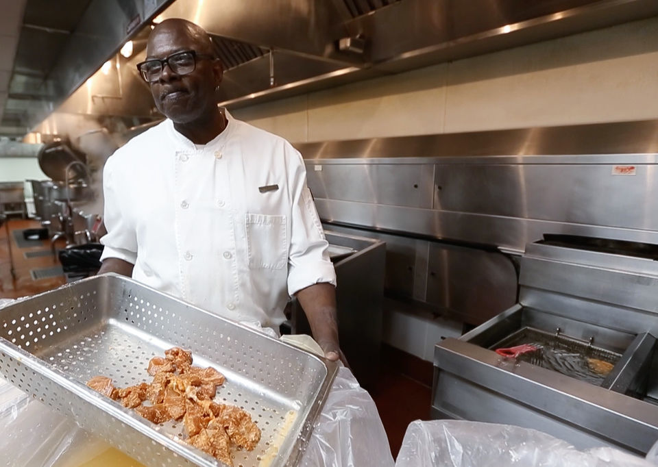 Roosevelt Hotel Chef Says His Fried Chicken Is New Orleans Best
