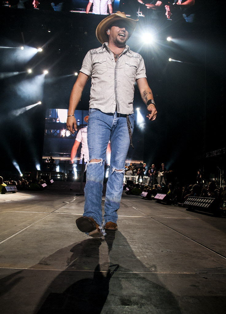 jason aldean jeans