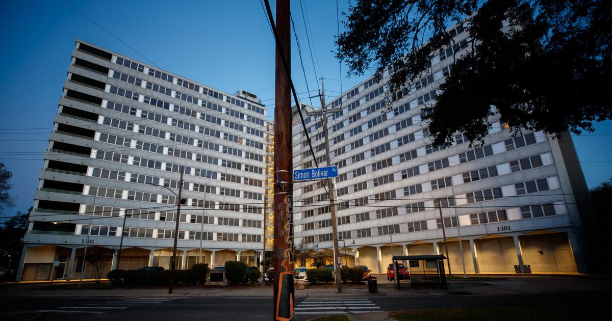 HUD knocks management of Guste Homes complex, directs New Orleans housing authority to halt payments