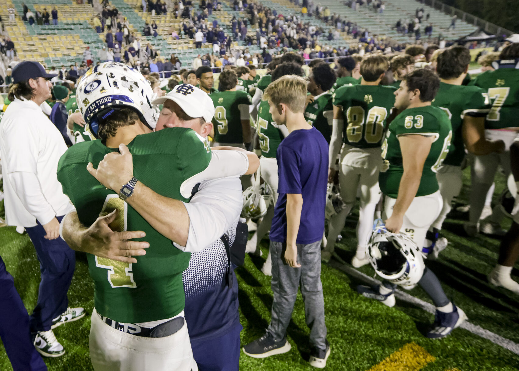 Acadiana’s Jonah Gauthier Rushes for 213 Yards and Three Touchdowns in Quarterfinal Win