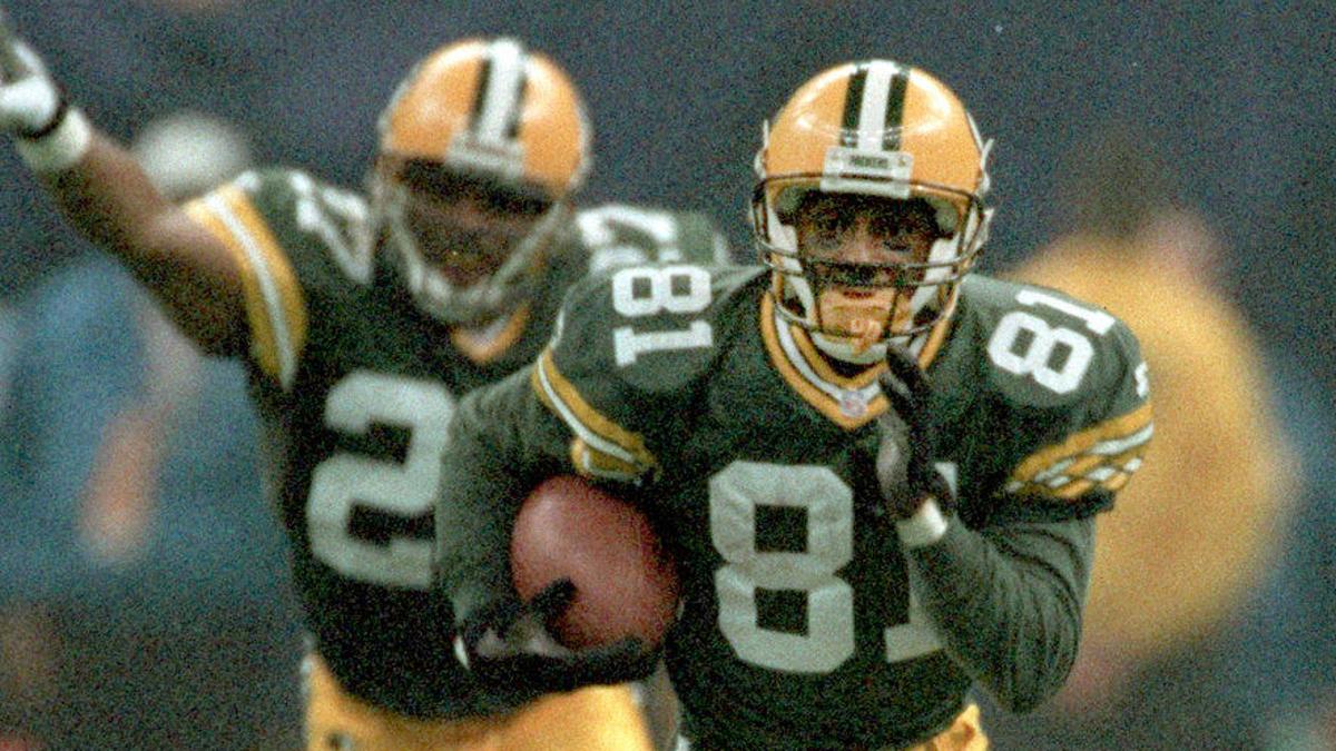 Super Bowl XXXI: The Packers end their title drought behind Desmond Howard's record-setting day-kid