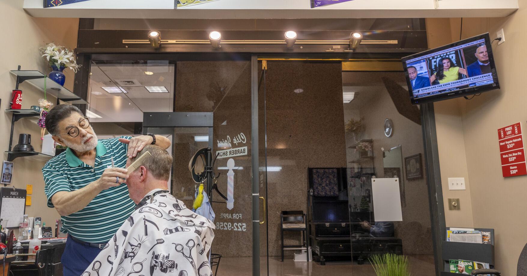 Downtown New Orleans sees empty storefronts, few workers | Business News - Vimarsana News