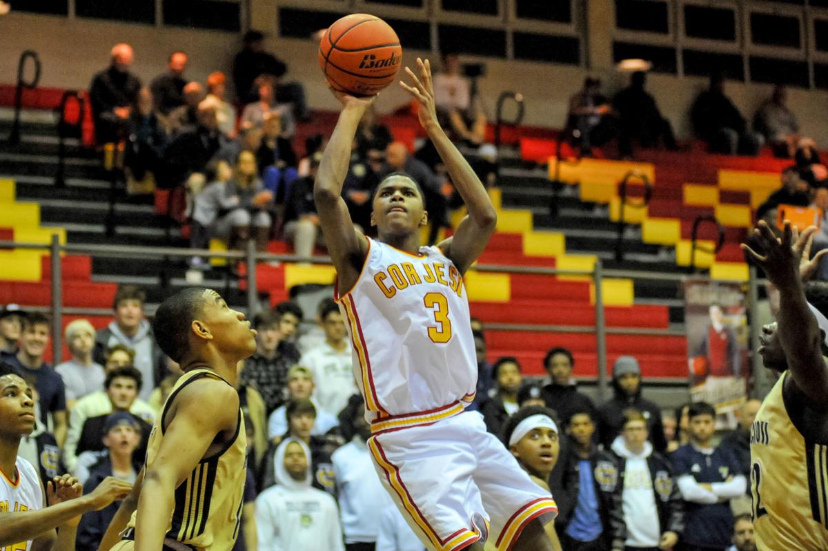 Holy Cross Prevails Over Brother Martin Behind Kalil Thomas 22