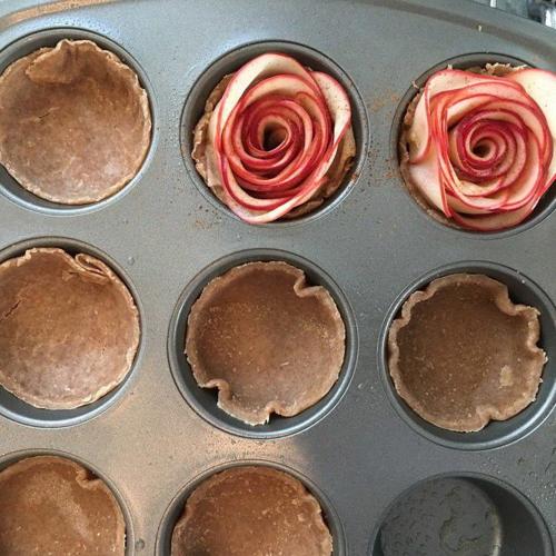 Mini Apple Rose Pie recipe Where NOLA Eats