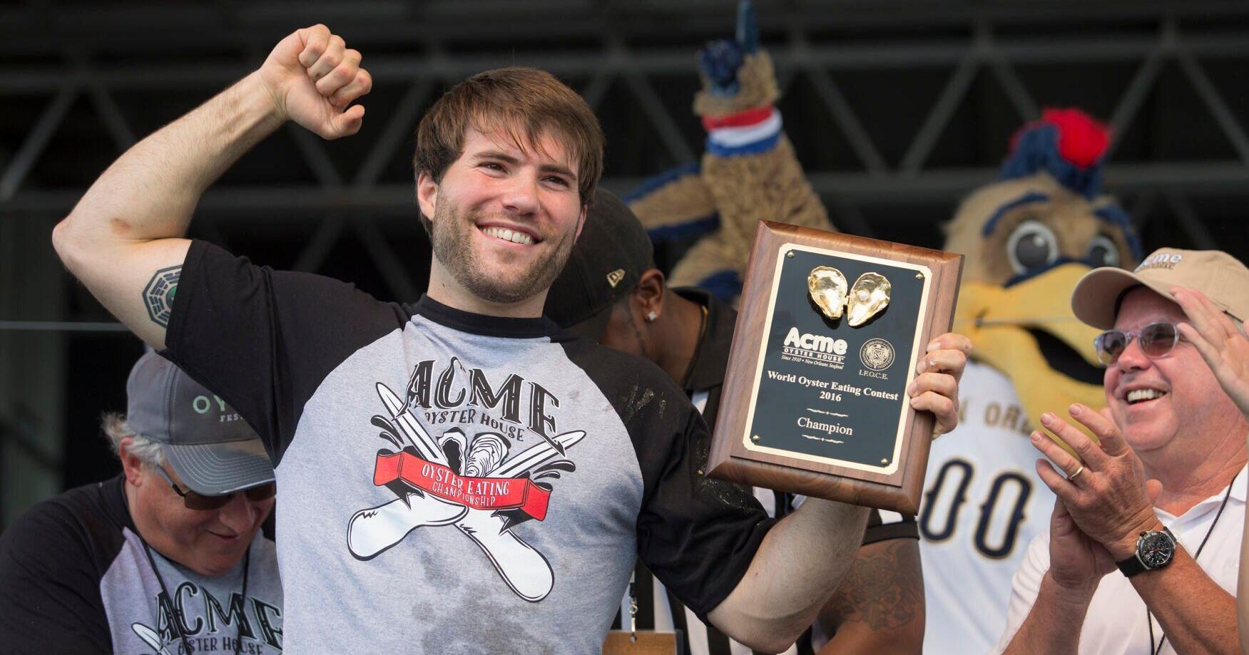 La's Adrian Morgan vying in Nathan's hot dog-eating contest | Entertainment/Life - Vimarsana News