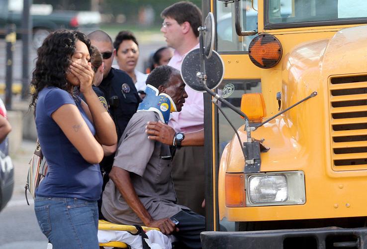 10 children hurt when school bus, SUV collide in Mid-City | Traffic ...