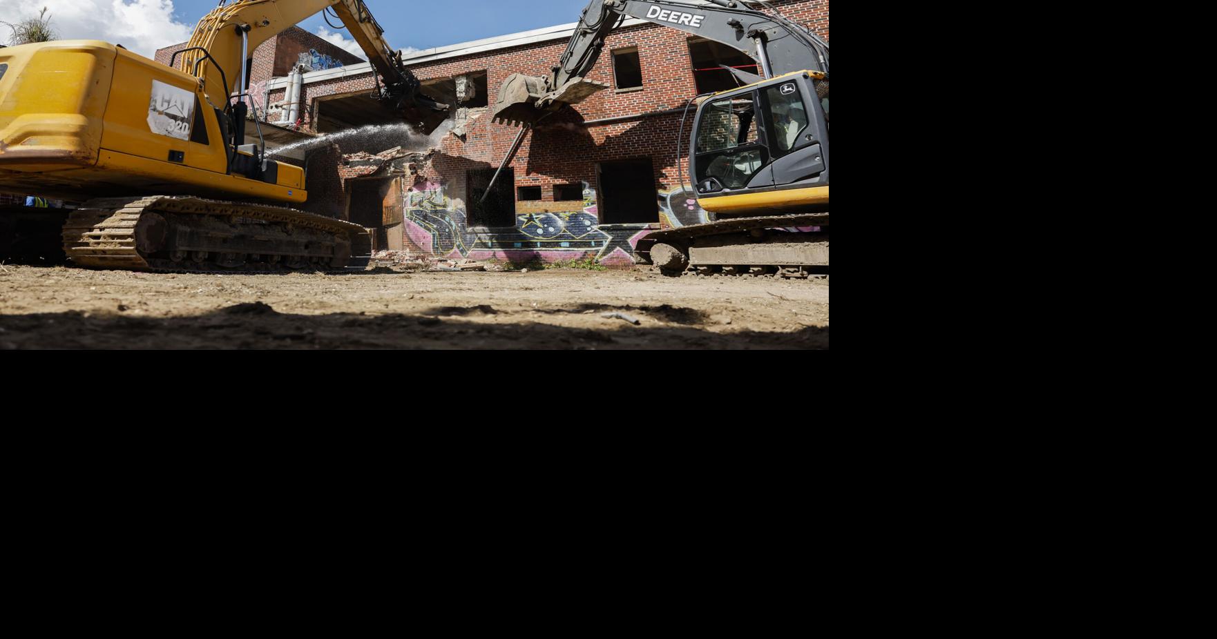 https://bloximages.newyork1.vip.townnews.com/nola.com/content/tncms/assets/v3/editorial/1/23/12359d37-4794-5262-8abc-898368baeb99/6a7b62090aa64.image.jpg?crop=1762%2C926%2C0%2C124&resize=1200%2C631&order=crop%2Cresize