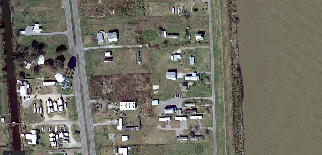 Low Mississippi River again threatens local water supplies