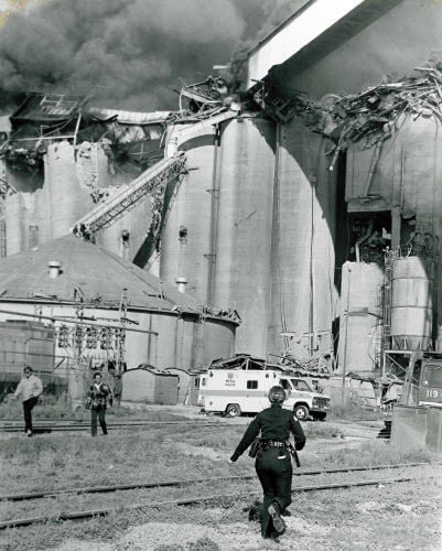 Continental Grain elevator at Nine Mile Point exploded Dec. 22, 1977 ...