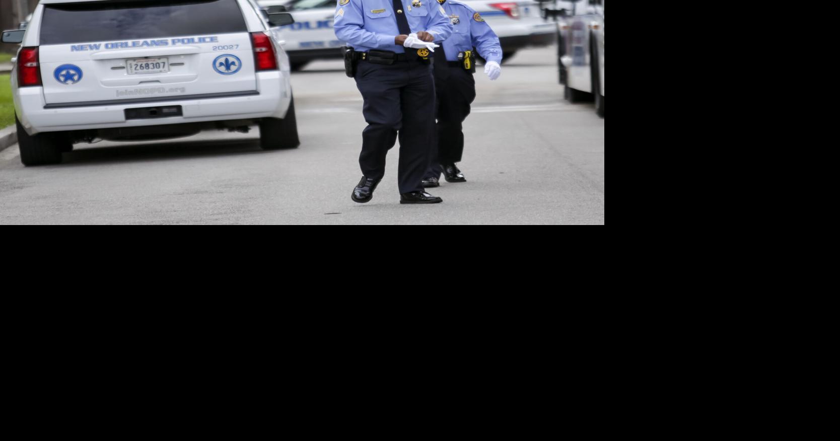 Photos NOPD Detective Everett Briscoe saluted during funeral