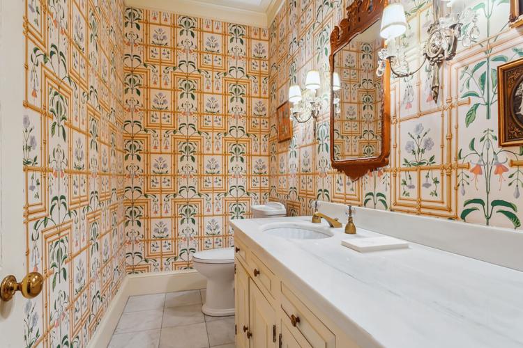 1229 Chartres half bath.jpg