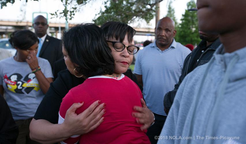 'A beautiful life': Family, friends mourn man killed during shooting ...