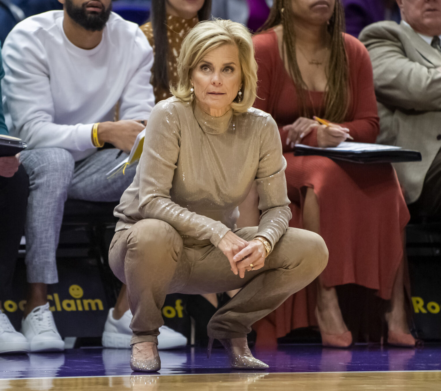 Photos: Kim Mulkey's Most Eye-catching Outfits During Her Time As LSU ...