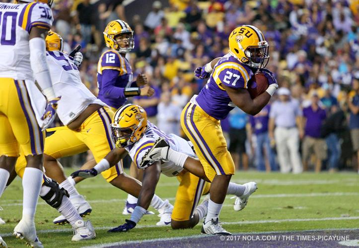 LSU spring game called for lightning delay; game completed indoors