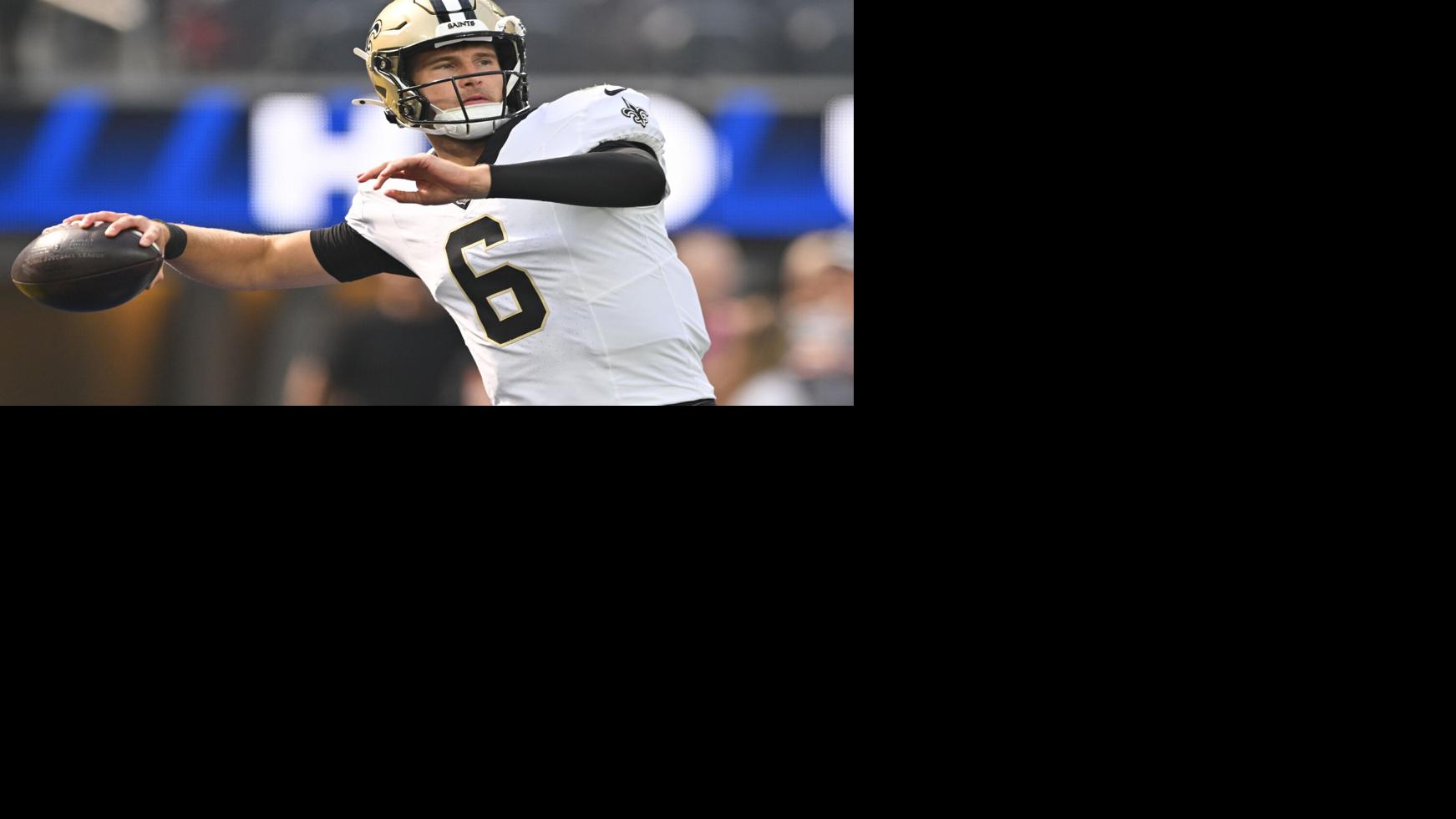 Rookie Quarterback of the Saints Apologizes to Fans After Loss to the Rams