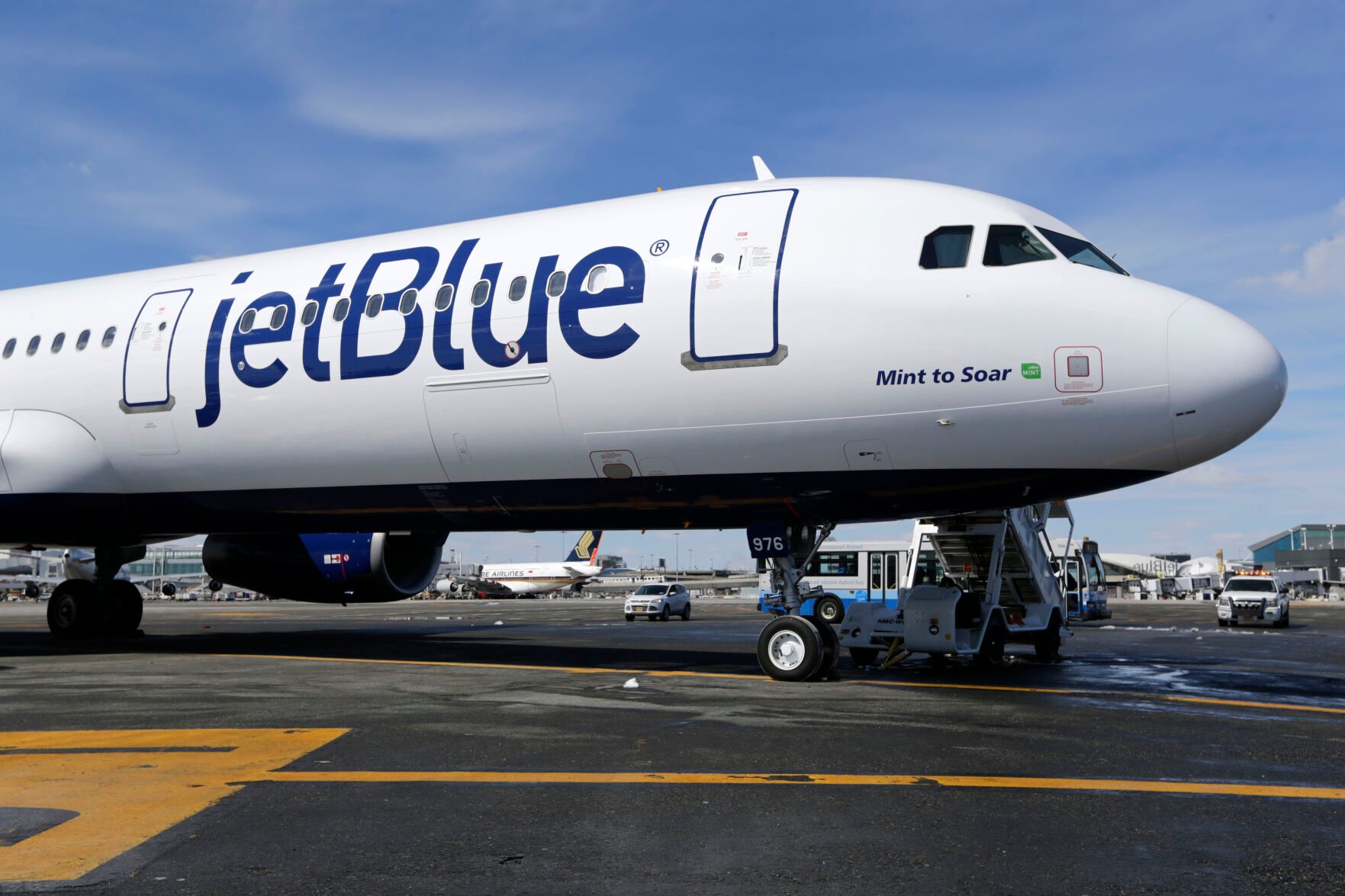 Flying to New York City JetBlue to add LaGuardia to New Orleans