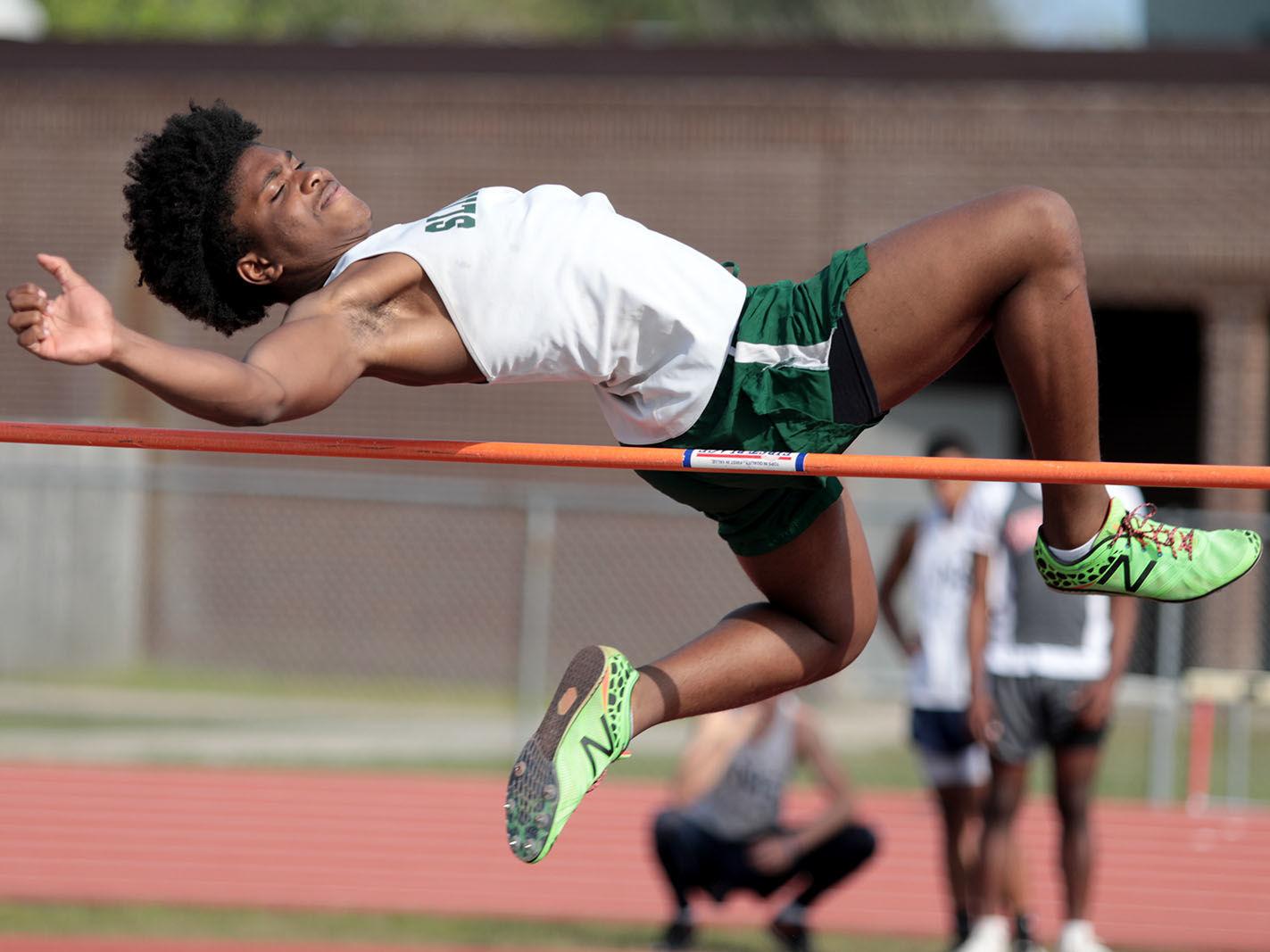 Experimentando minha nova fantasia de Halloween para menina Hooters,  completa com meia-calça! : r/pantyhose, image size:1423x1067