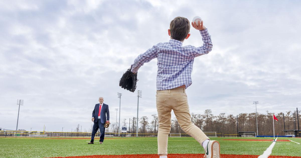 क्या $45 मिलियन का युवा खेल परिसर वेस्ट बैंक में नए व्यवसाय को बढ़ावा देगा? ‘हम तेल के शीर्ष पर हैं।’