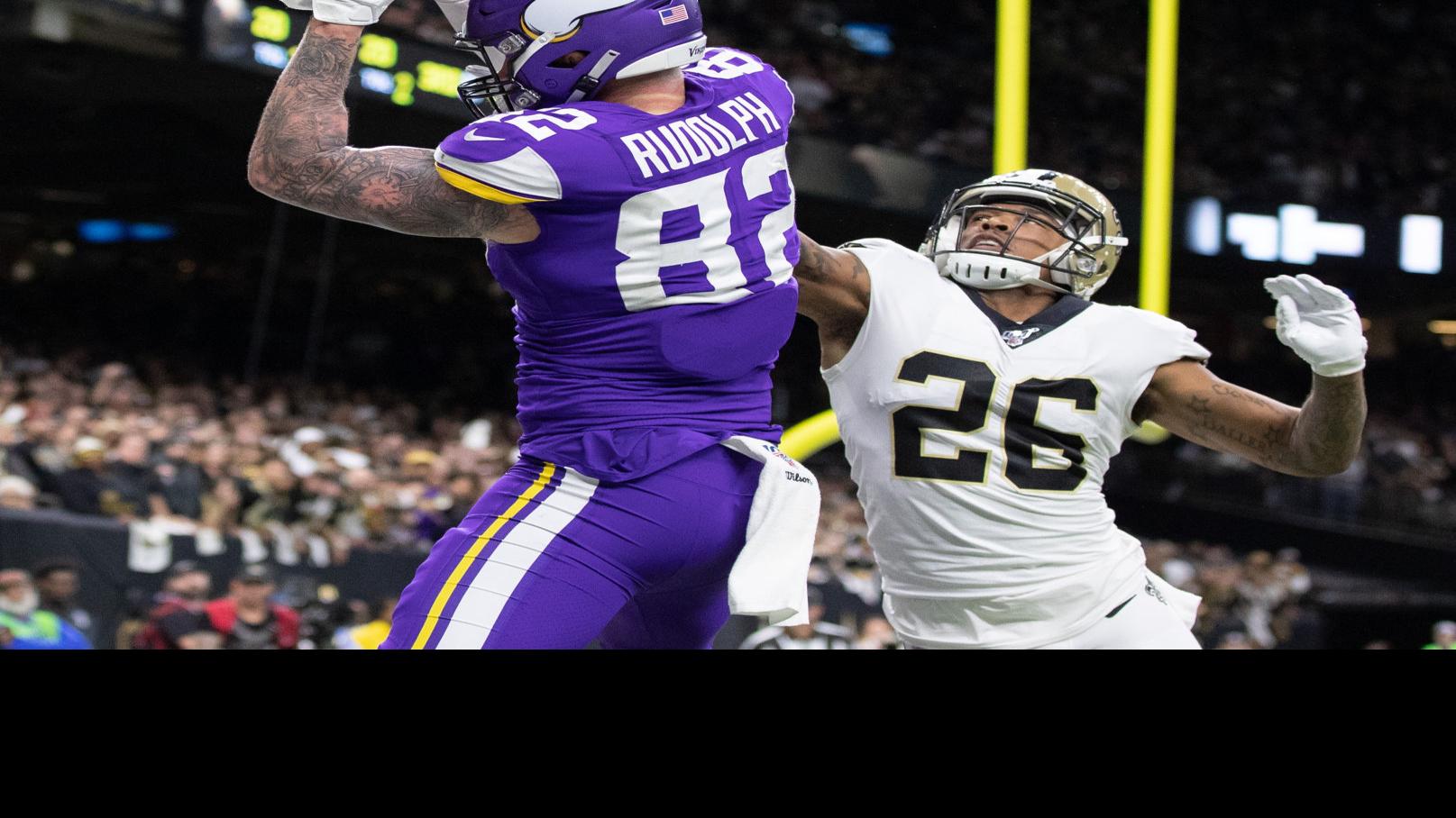 After Saints game, Vikings' Kyle Rudolph thought he donated gloves to  charity; they were sold instead, Saints