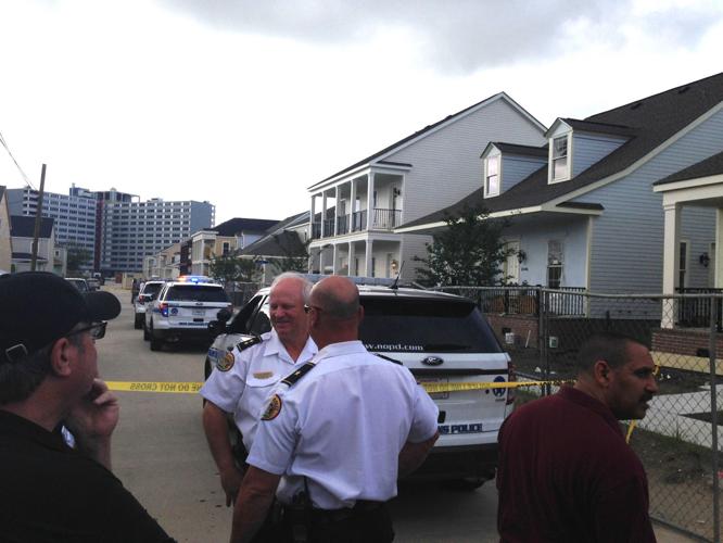 Who killed HANO police officer shot in patrol car at construction site