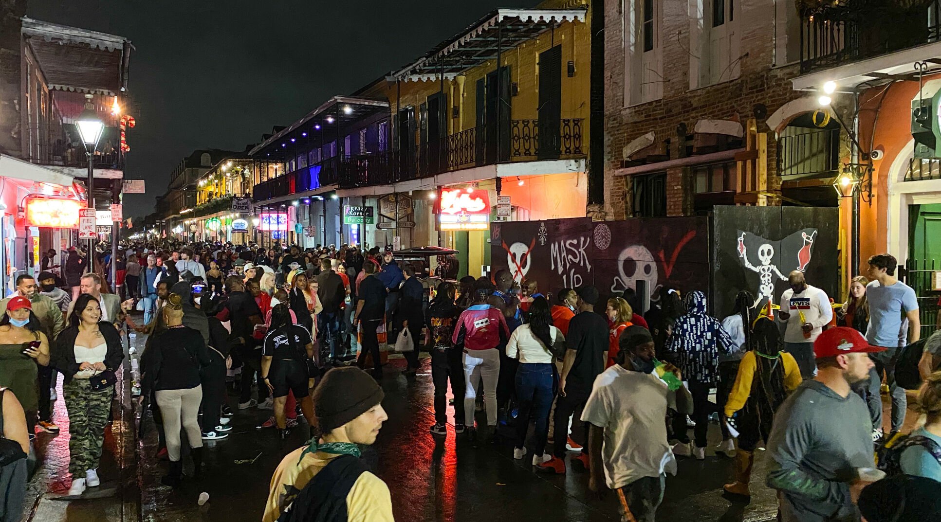 Photos: See crowds on Bourbon Street for New Year's Eve 2020 despite ...