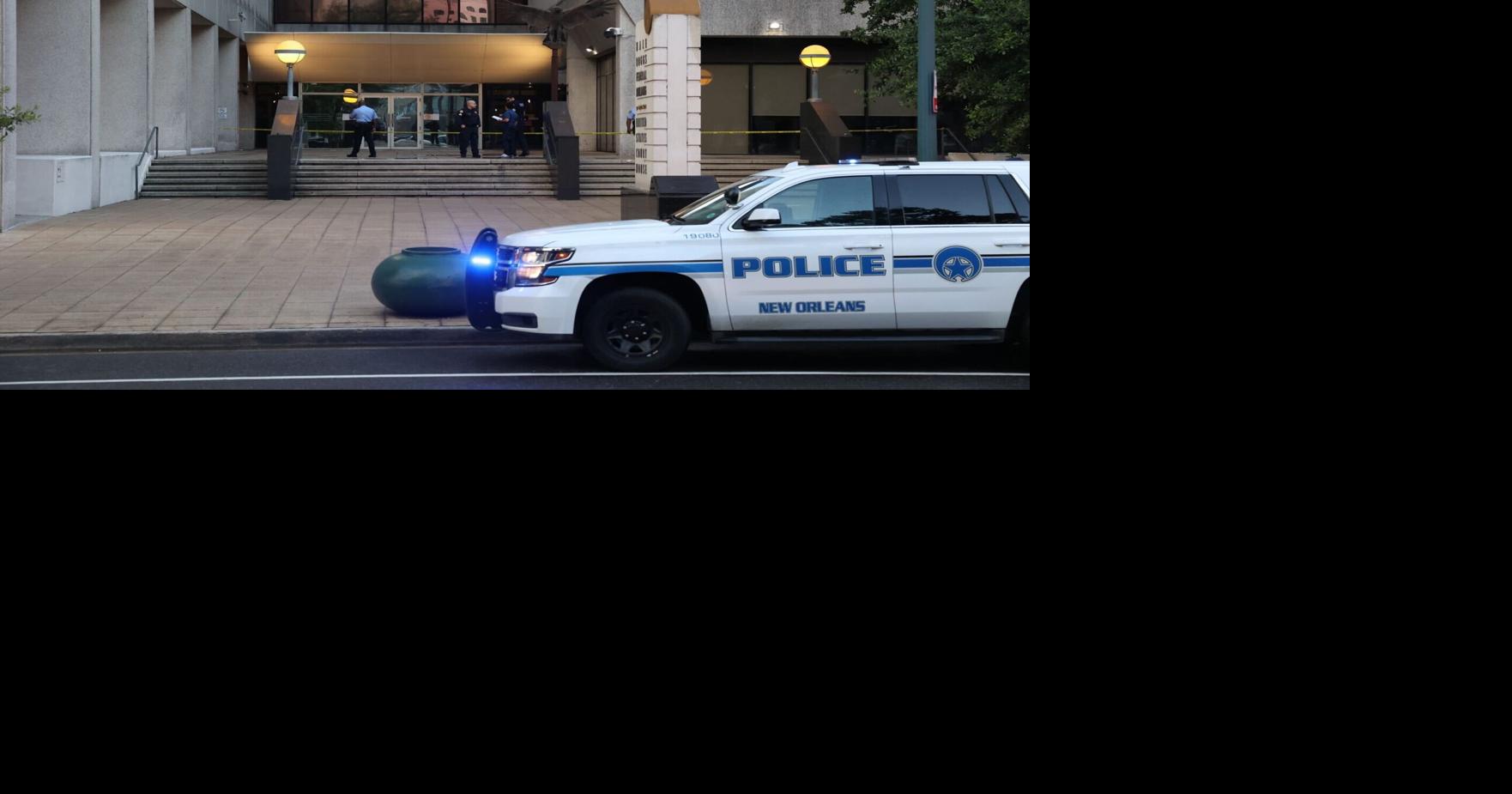 Trespasser who barricaded inside of New Orleans federal courthouse taken away by ambulance