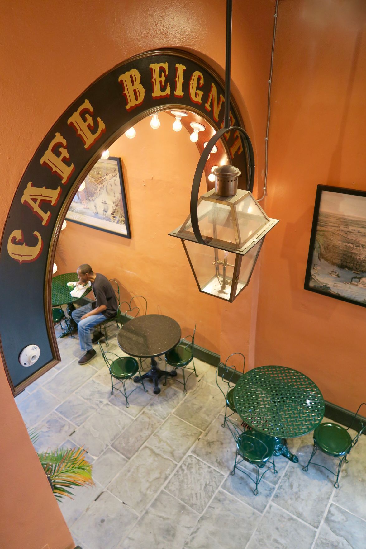 Historic French Quarter restaurant Old Coffee Pot is back, and so are