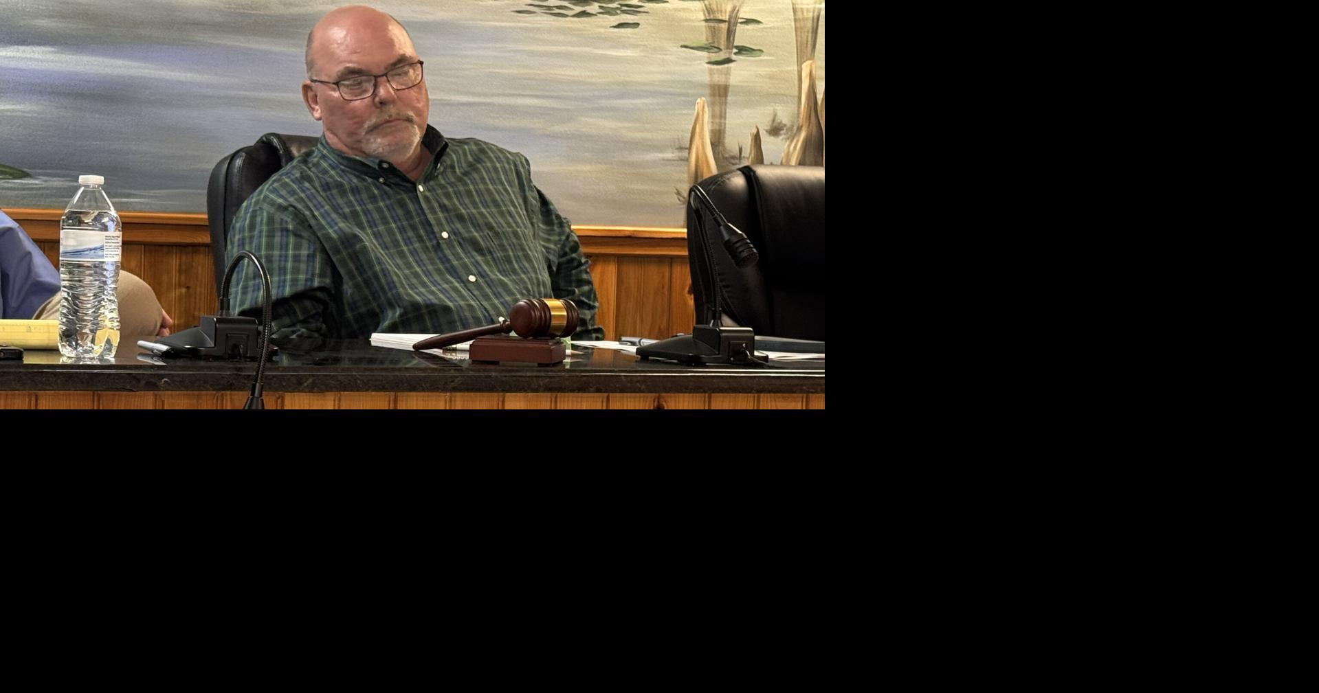 Pearl River mayor spars with police leaders over school resource officer removal