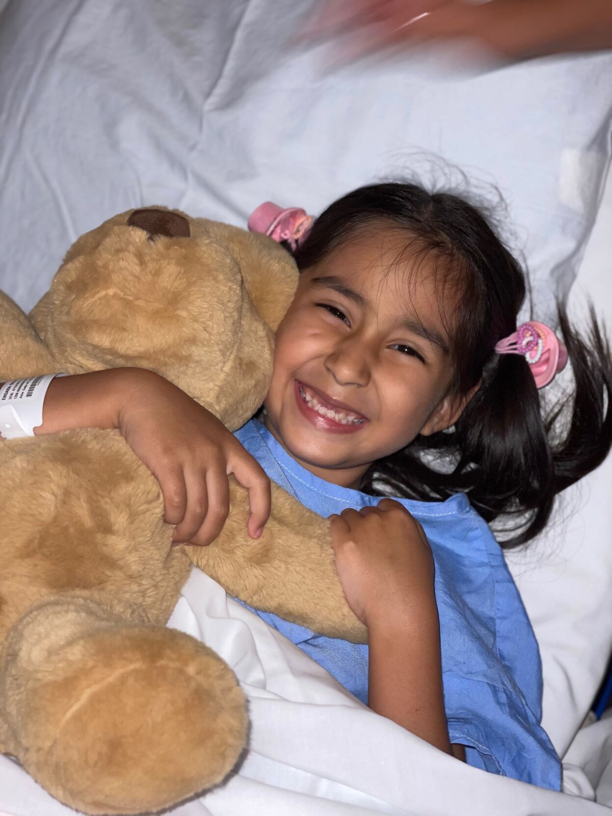 Bolivian girl gets life saving surgery for heart defect through