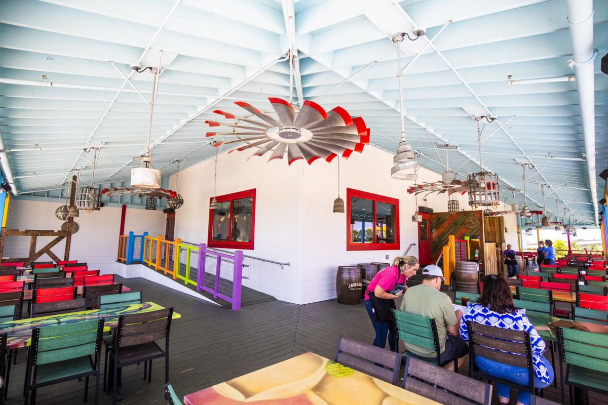 Middendorf’s opens a huge new Slidell restaurant. Can it replicate a