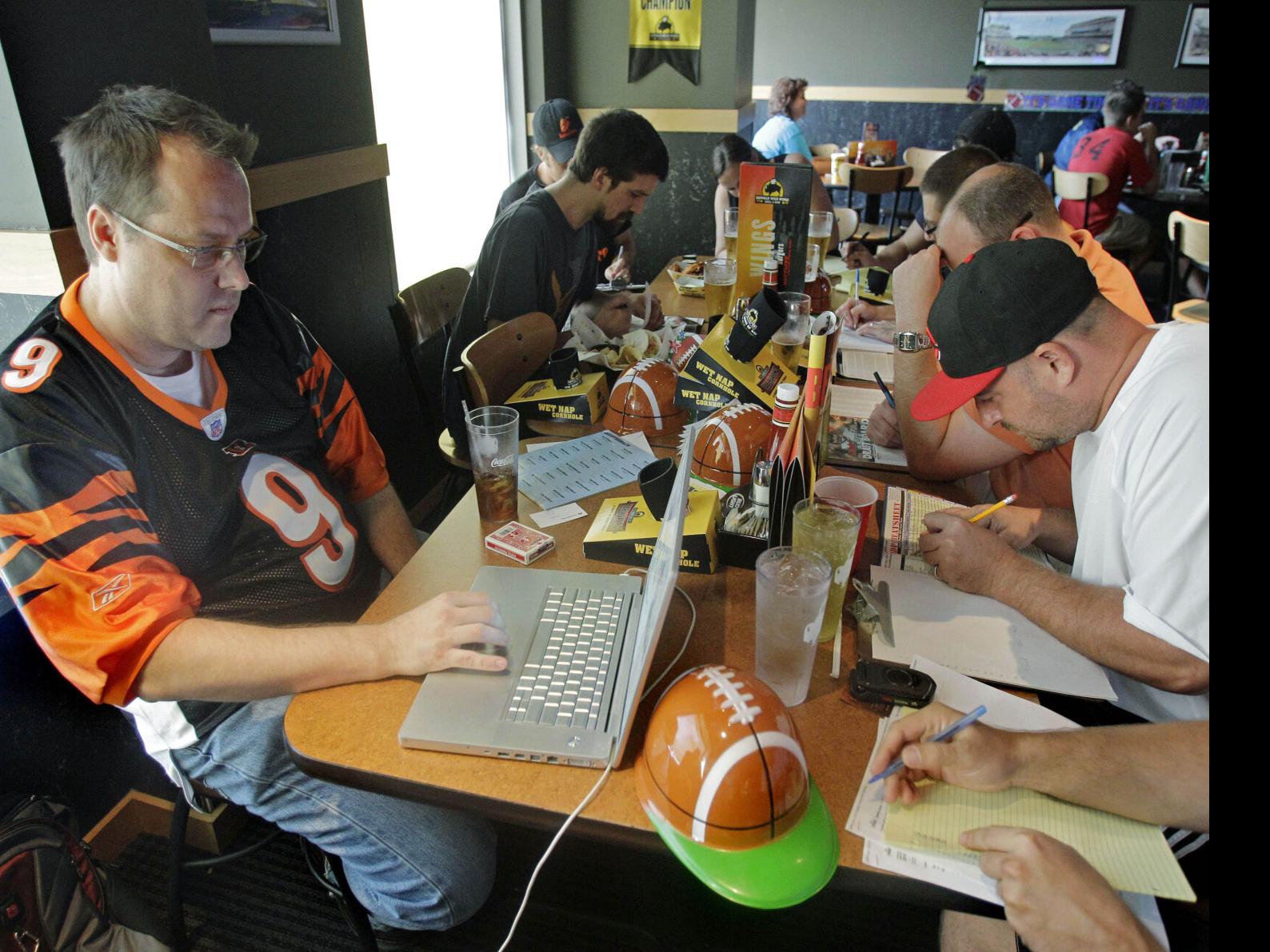 Fantasy Football 101: How to draft a league