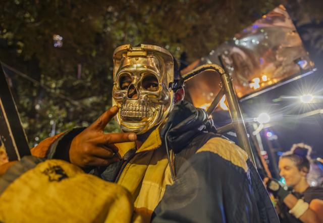 mardi gras parade cam youtube