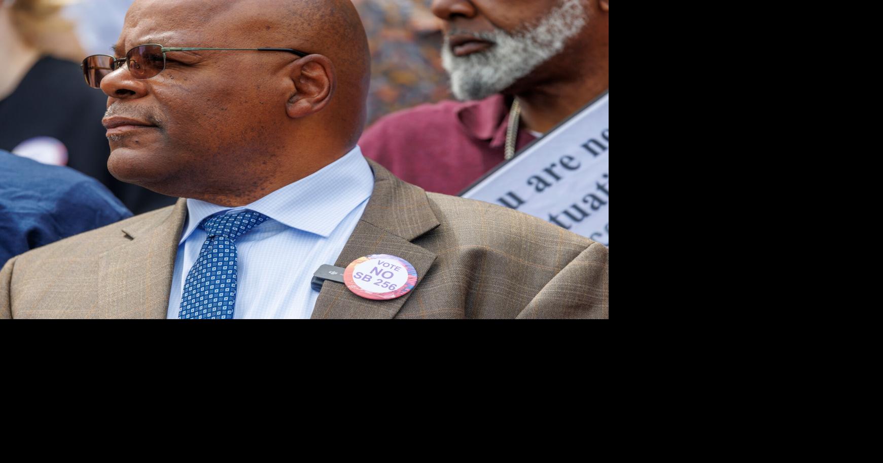 Calvin Duncan asks federal judge to throw out law that axed his seat